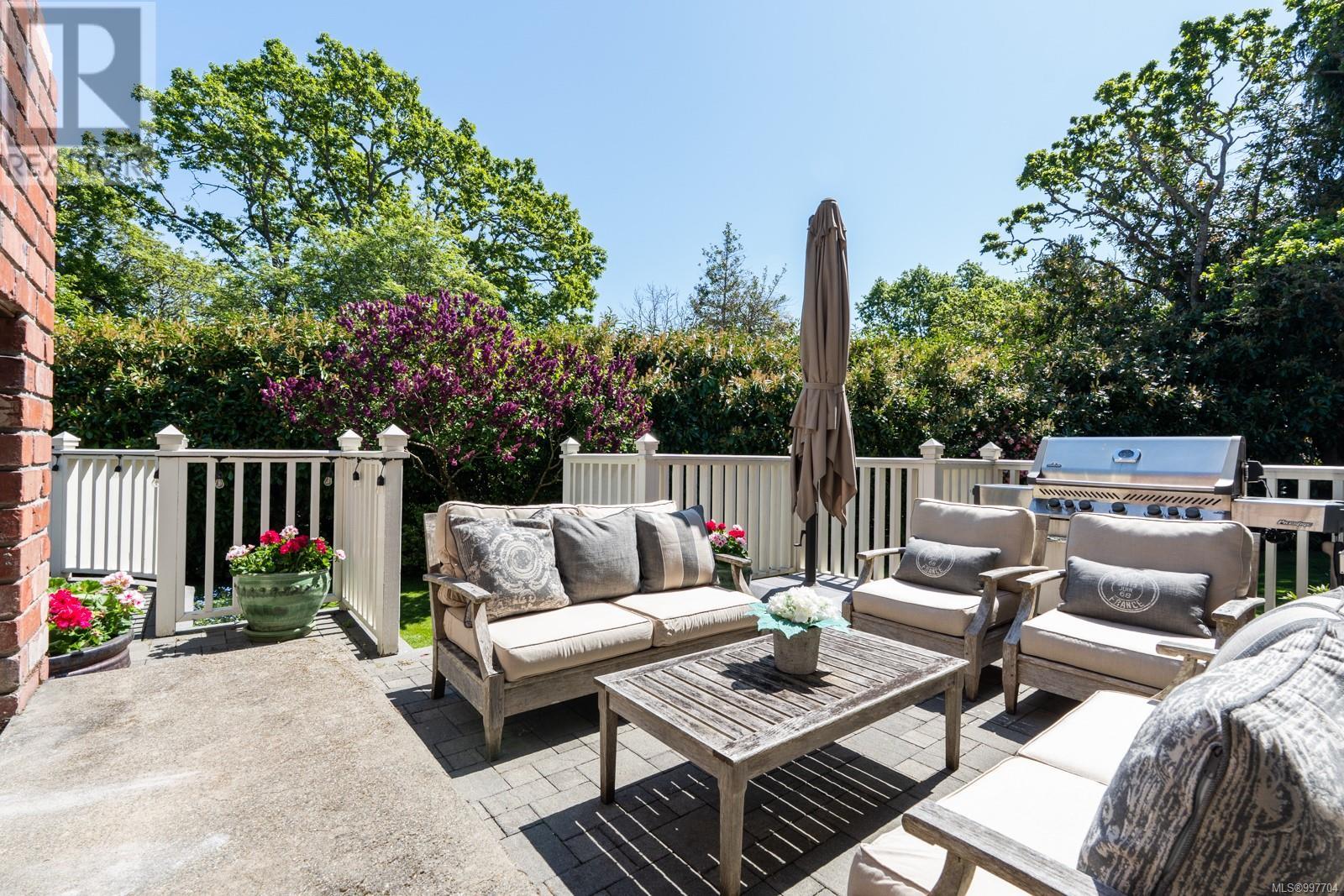 Photo 92 of 3525 Upper Terrace Rd, Oak Bay BC