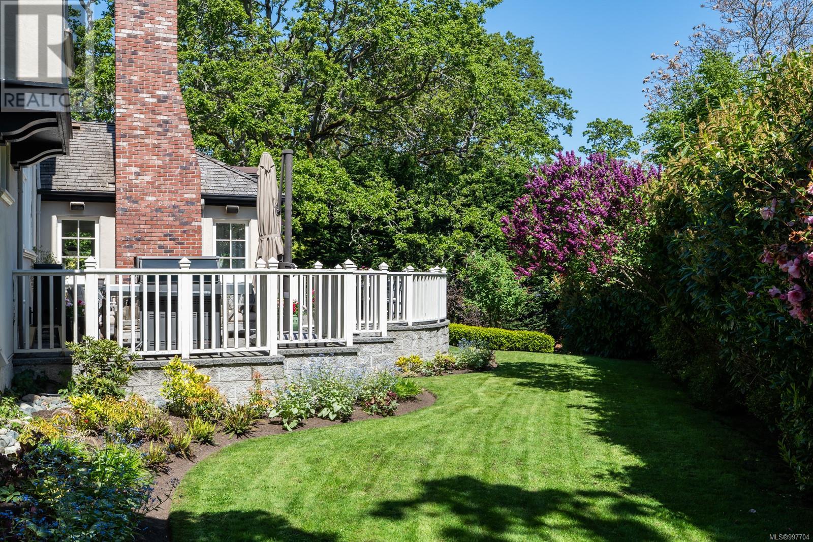 Photo 94 of 3525 Upper Terrace Rd, Oak Bay BC