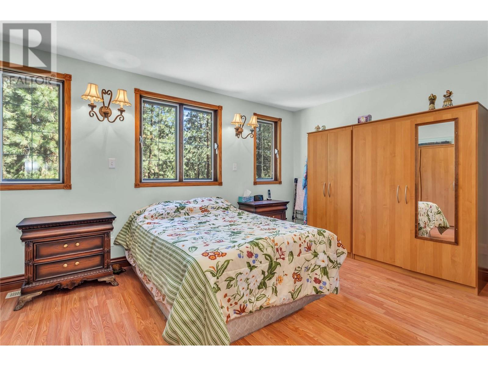 4670 Stewart Road East, Kelowna