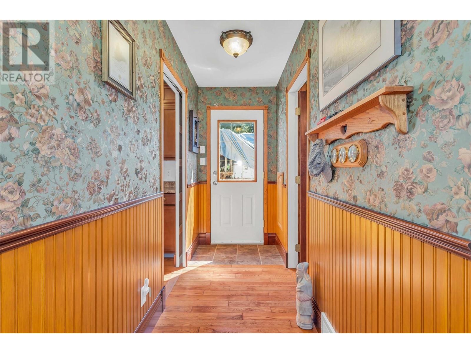 4670 Stewart Road East, Kelowna