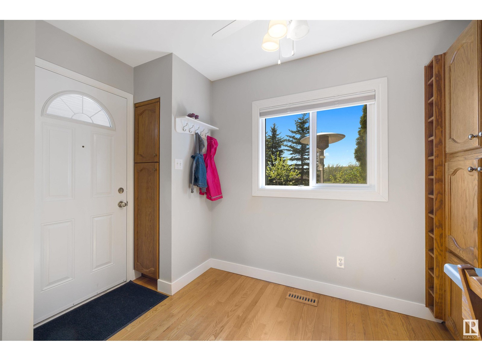 #44 2020 105 ST NW, Edmonton