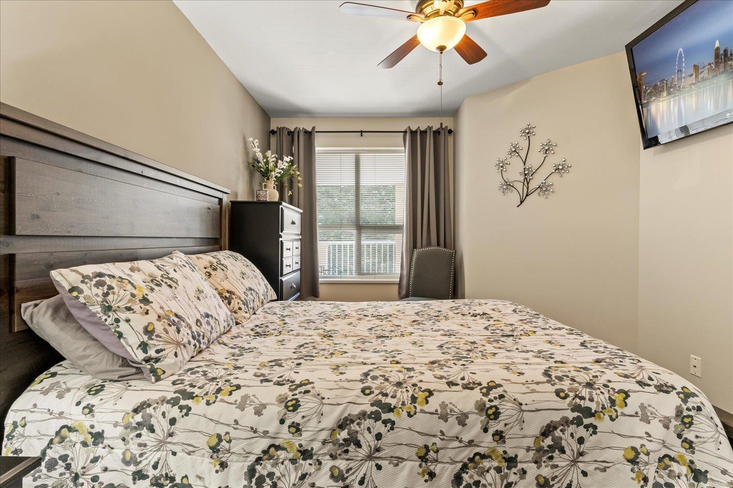 401 9165 BROADWAY STREET, Chilliwack Proper East, Chilliwack