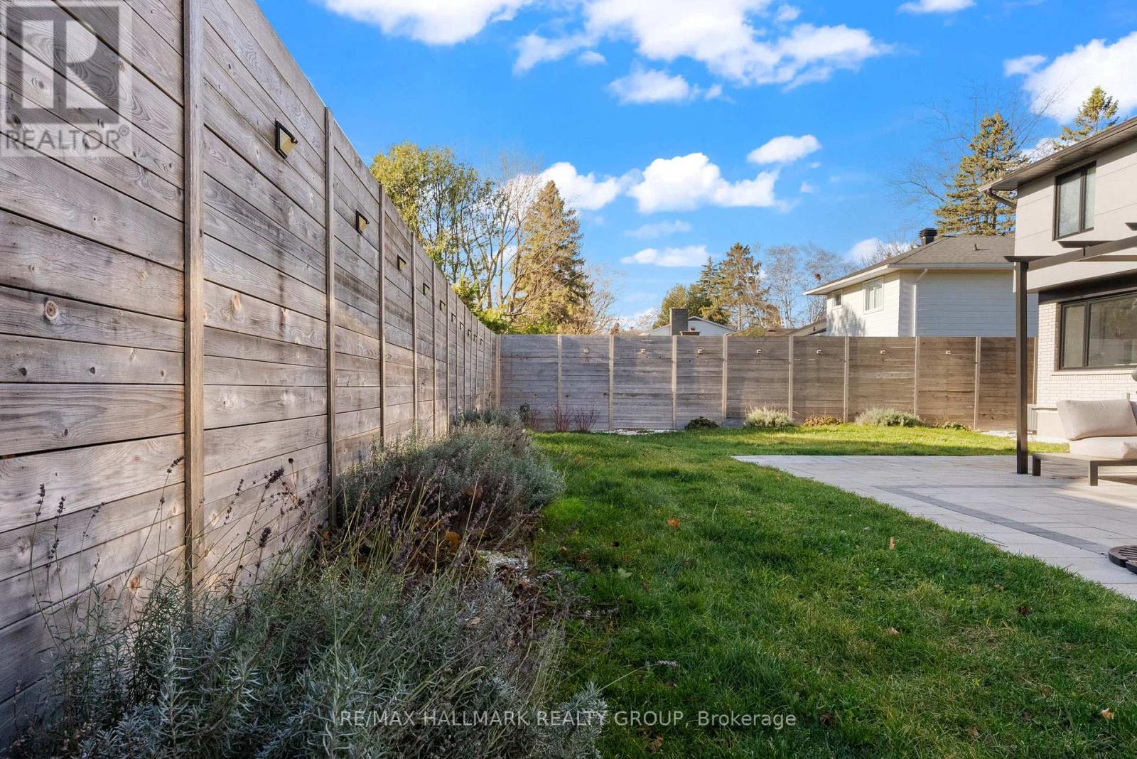 Photo 15 of 2 St Remy Drive, Ottawa ON