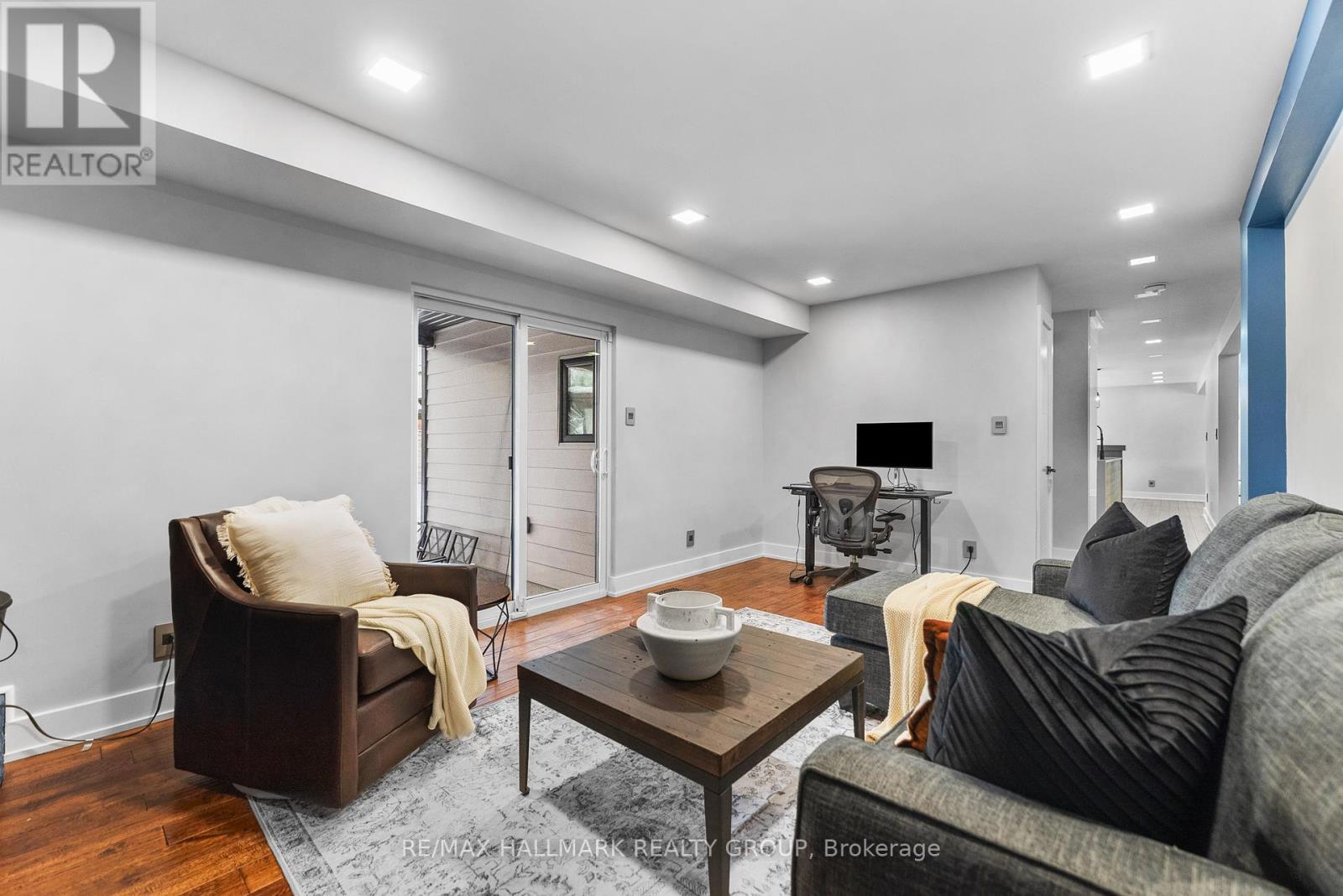 Photo 29 of 2 St Remy Drive, Ottawa ON