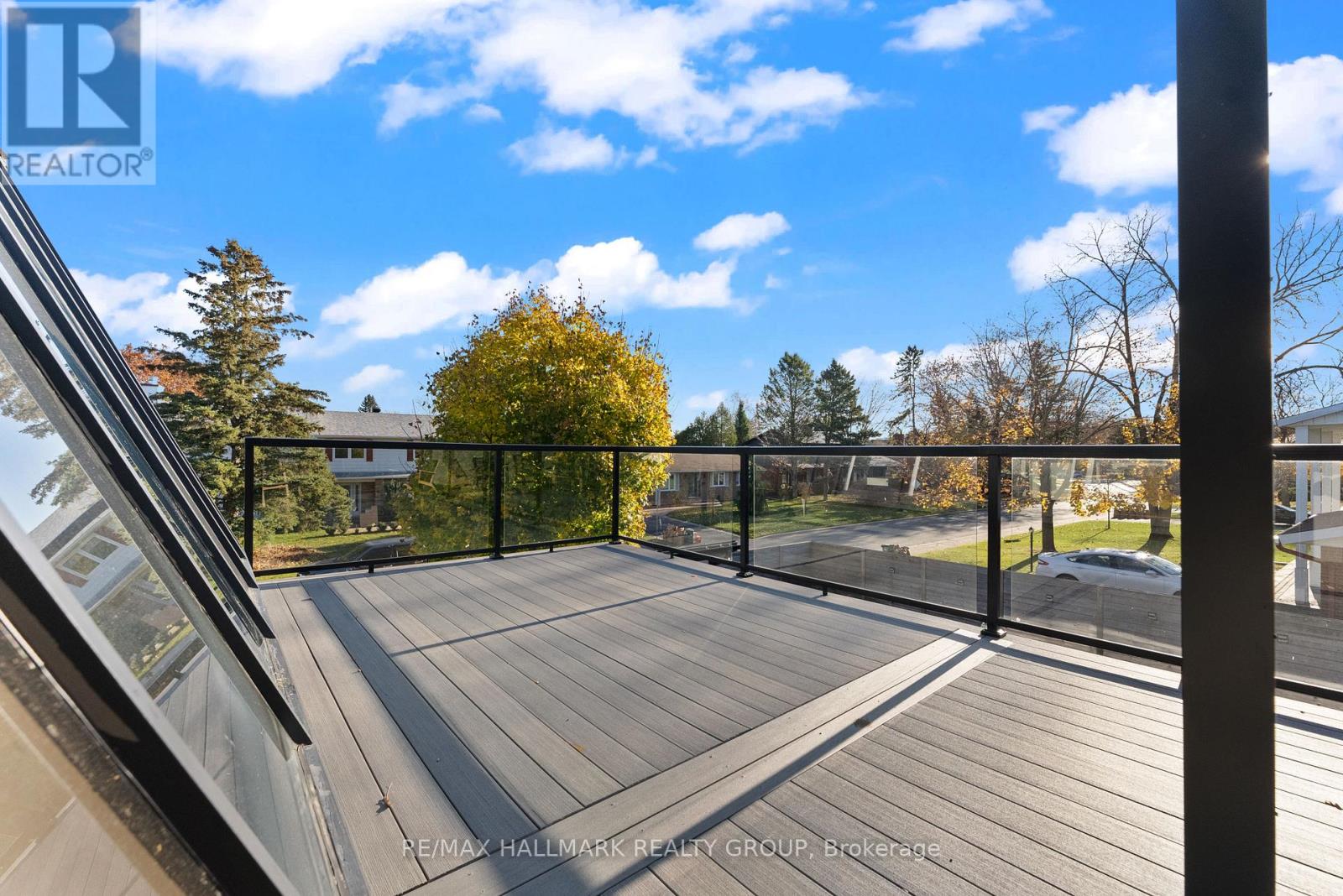 Photo 7 of 2 St Remy Drive, Ottawa ON