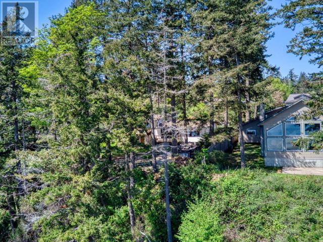 4574 SANDERSON ROAD, Texada Island