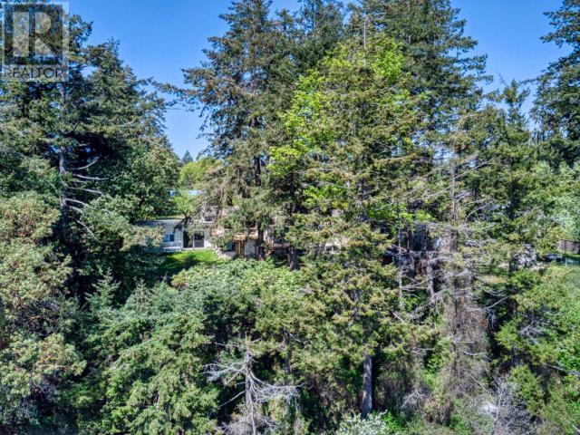 4574 SANDERSON ROAD, Texada Island