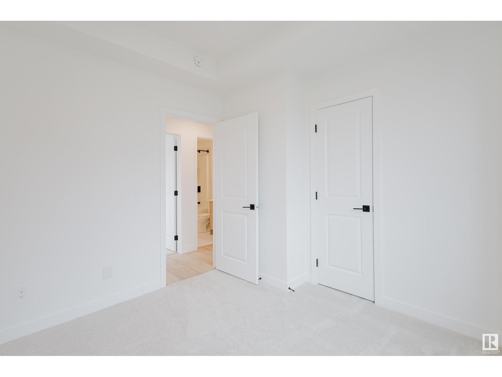 #36 16231 19 AV SW, Edmonton