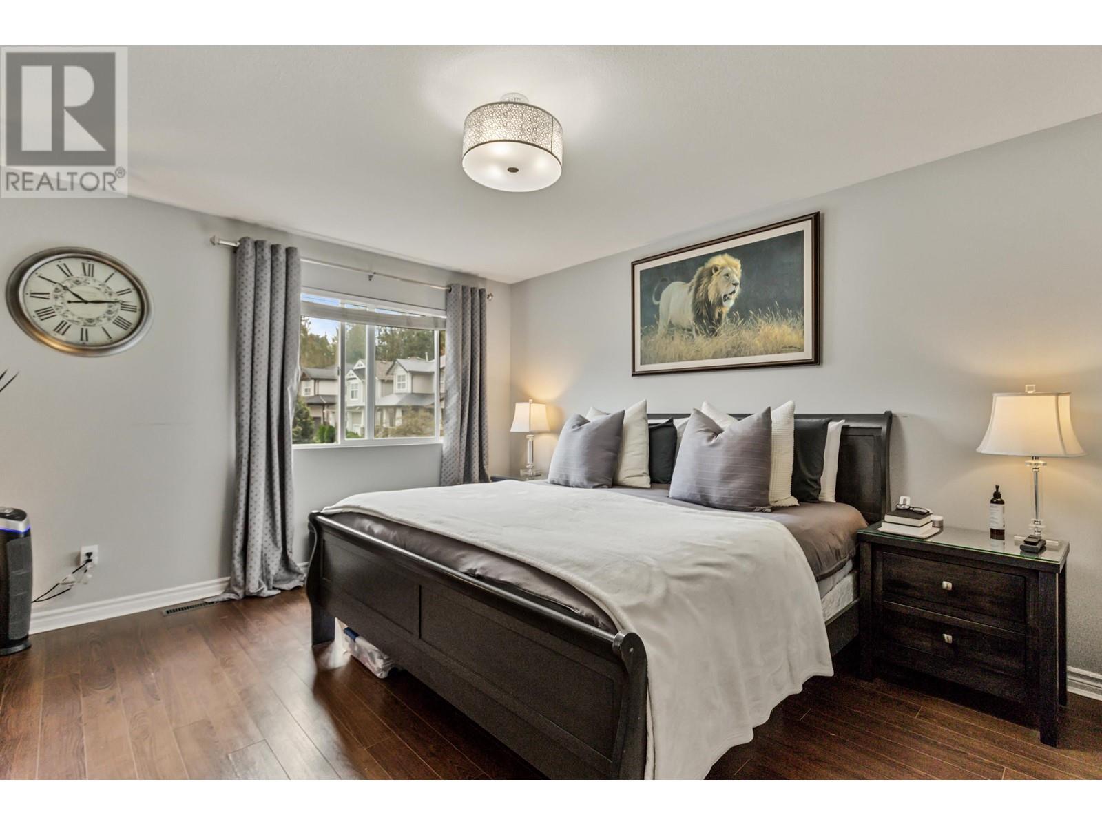 10008 240 STREET, Maple Ridge