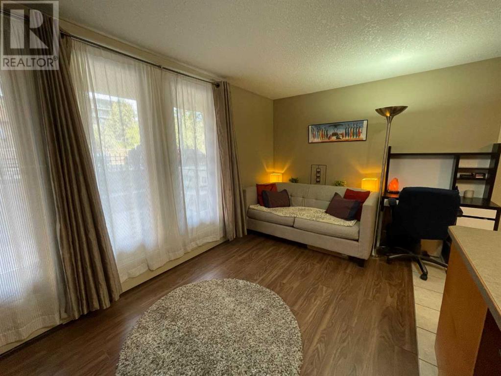 Single Family House for Sale in    Avenue SW Beltline Calgary 