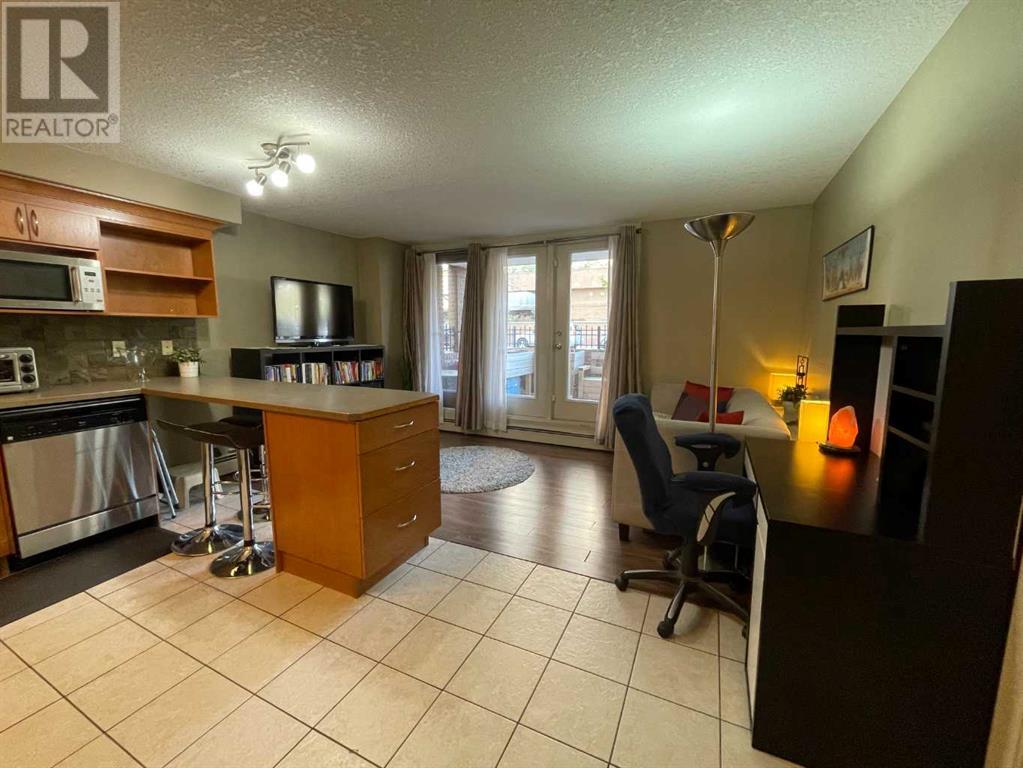 Single Family House for Sale in    Avenue SW Beltline Calgary 