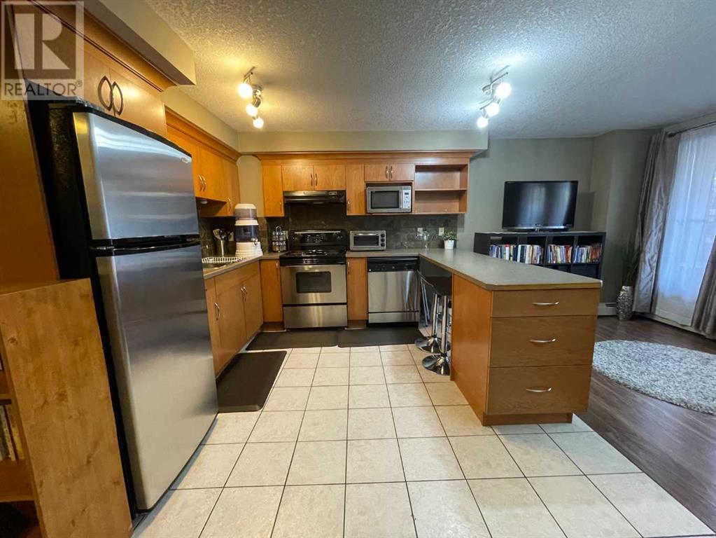 Single Family House for Sale in    Avenue SW Beltline Calgary 