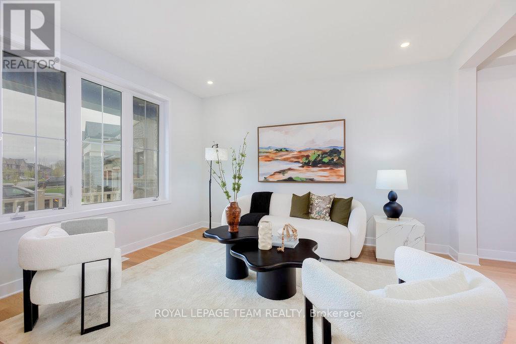 Photo 6 of 590 Anchor Circle, Ottawa ON