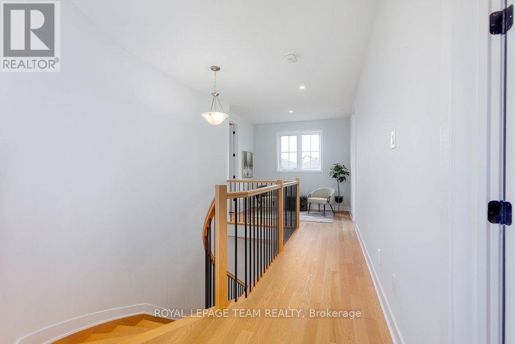 Photo 45 of 590 Anchor Circle, Ottawa ON