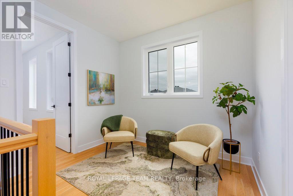 Photo 46 of 590 Anchor Circle, Ottawa ON