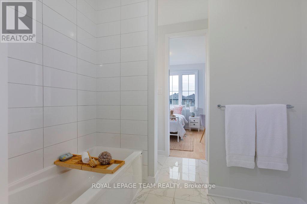 Photo 26 of 590 Anchor Circle, Ottawa ON