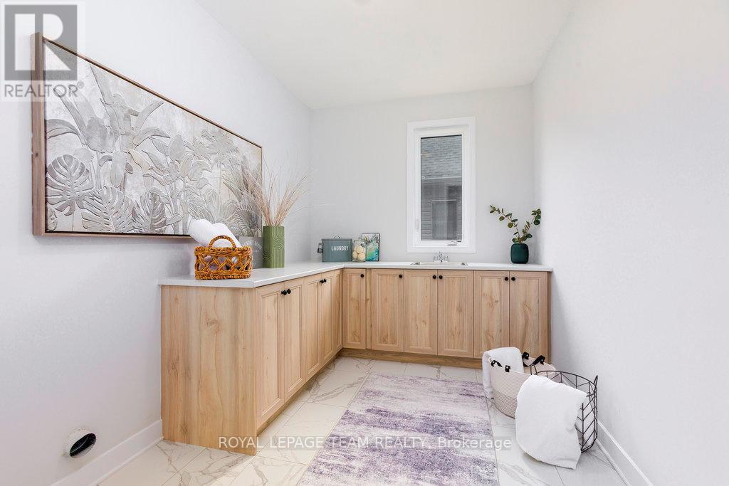 Photo 17 of 590 Anchor Circle, Ottawa ON