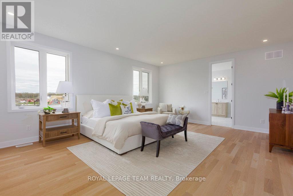 Photo 37 of 590 Anchor Circle, Ottawa ON
