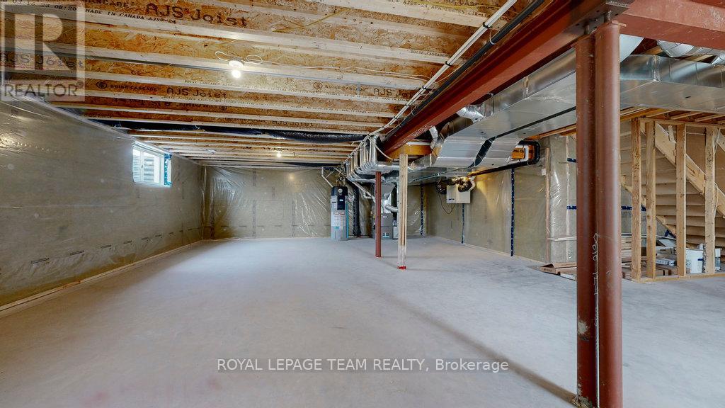 Photo 14 of 590 Anchor Circle, Ottawa ON