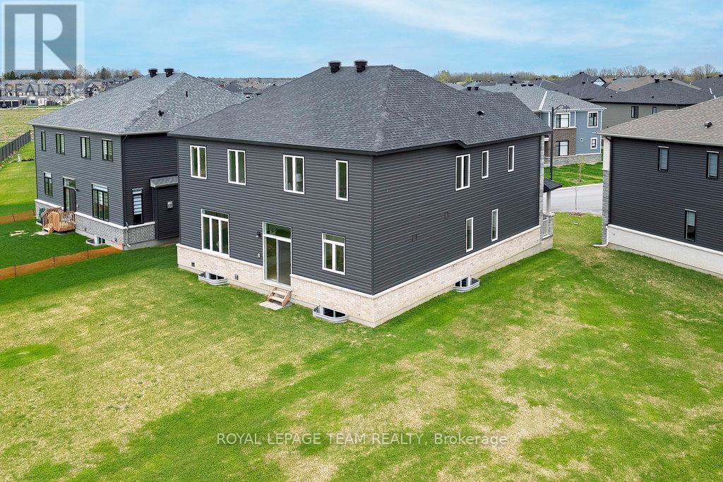 Photo 1 of 590 Anchor Circle, Ottawa ON