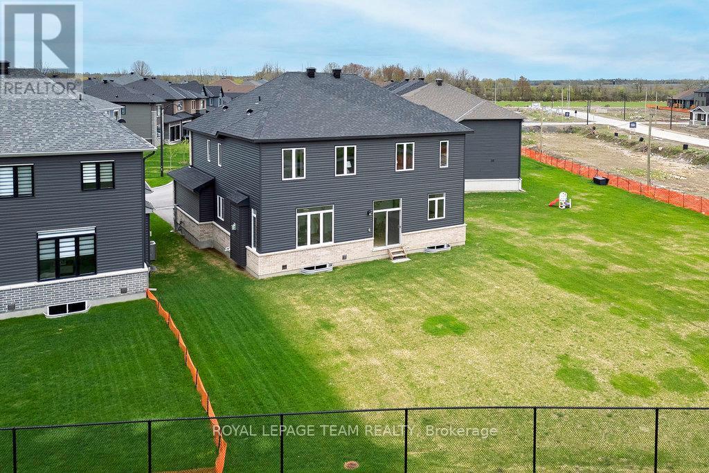 Photo 50 of 590 Anchor Circle, Ottawa ON