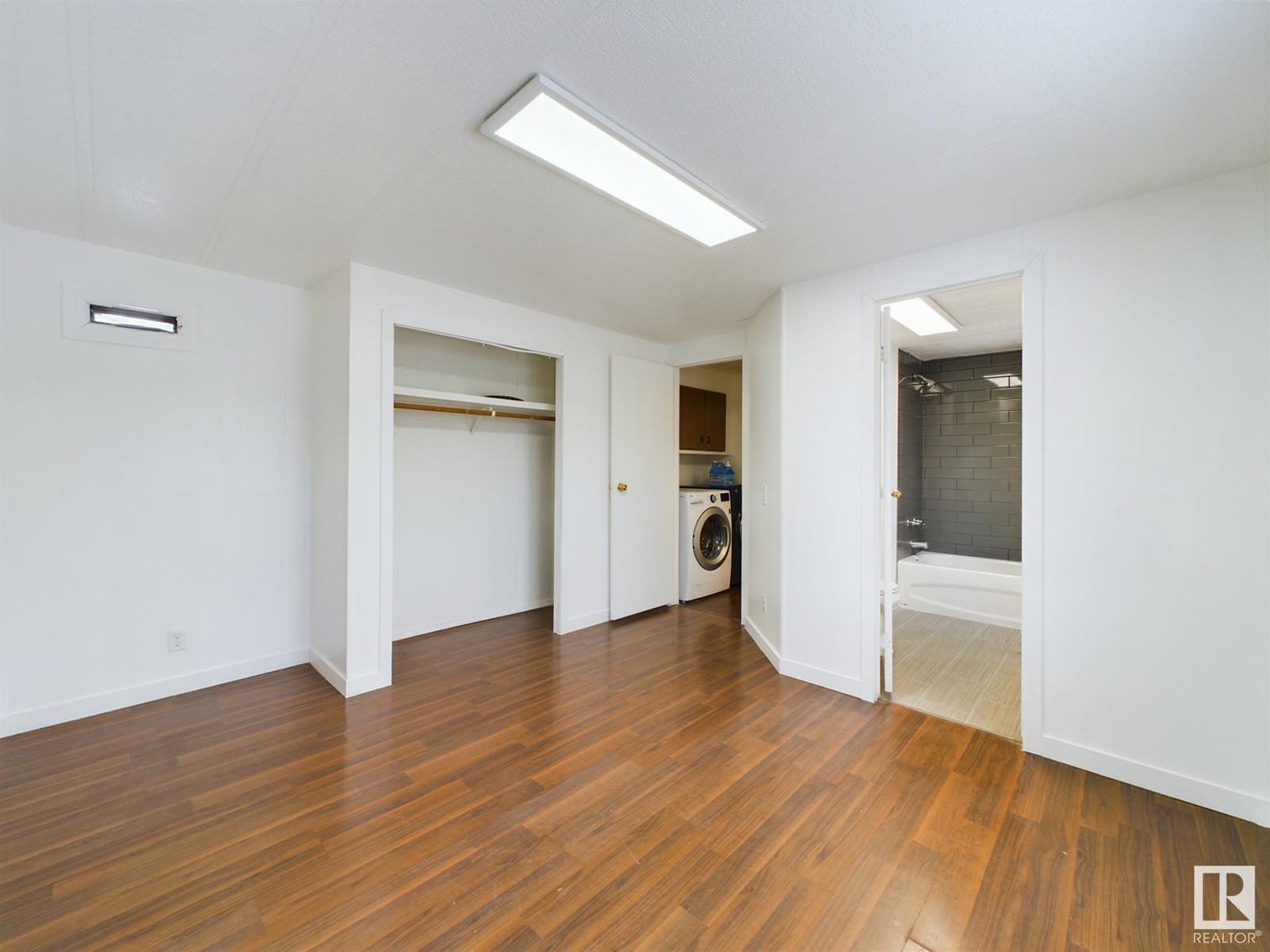 68 THE PARKWAY NW, Edmonton