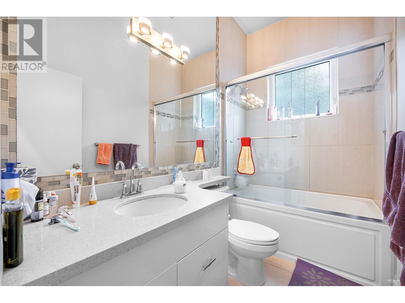 Photo 33 of 6760 Coltsfoot Drive, Richmond BC