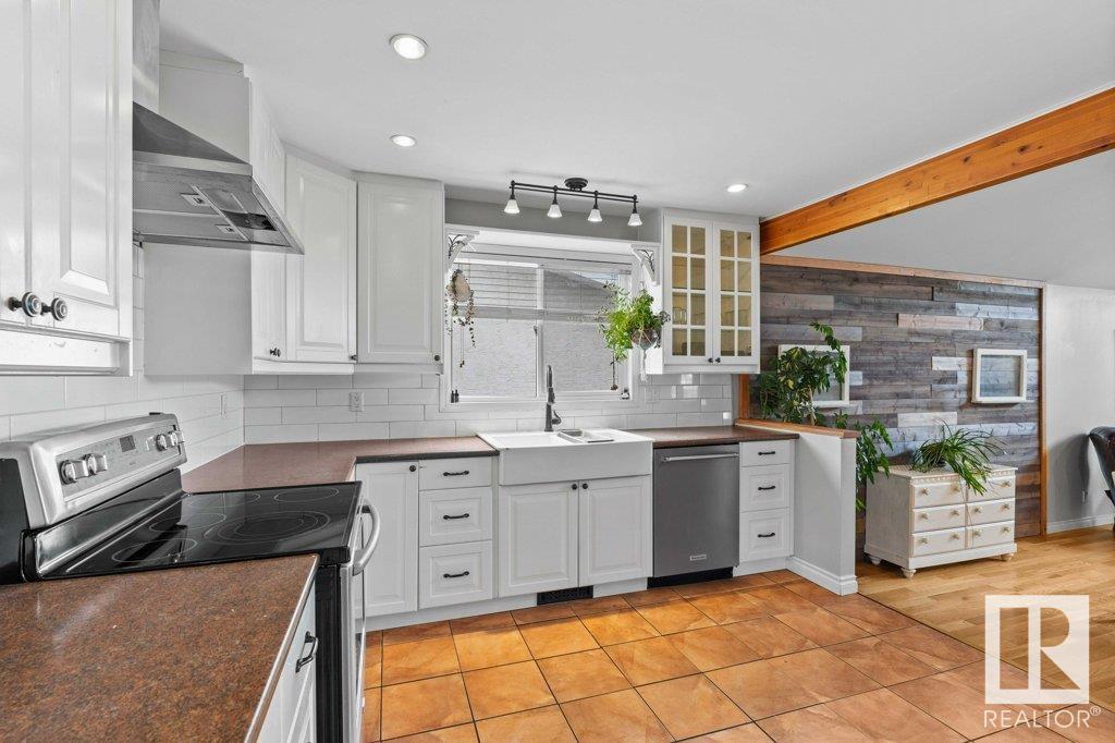 11 BROOKWOOD PL, Spruce Grove