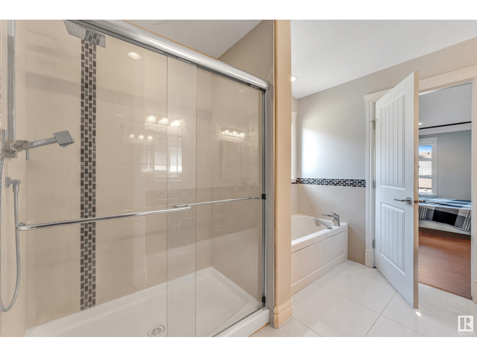 16756 60 ST NW, Edmonton