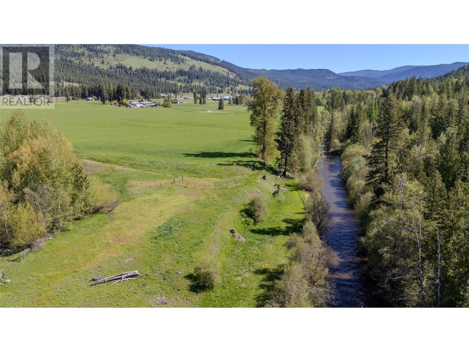  487 Mabel Lake Road, Lumby
