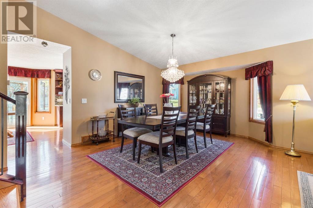 Single Family House 4 Level for Sale in  Hawkdale Close NW Hawkwood Calgary 