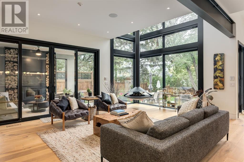 Single Family House for Sale in   Avenue NW St Andrews Heights Calgary 