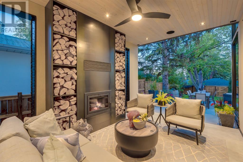 Single Family House for Sale in   Avenue NW St Andrews Heights Calgary 