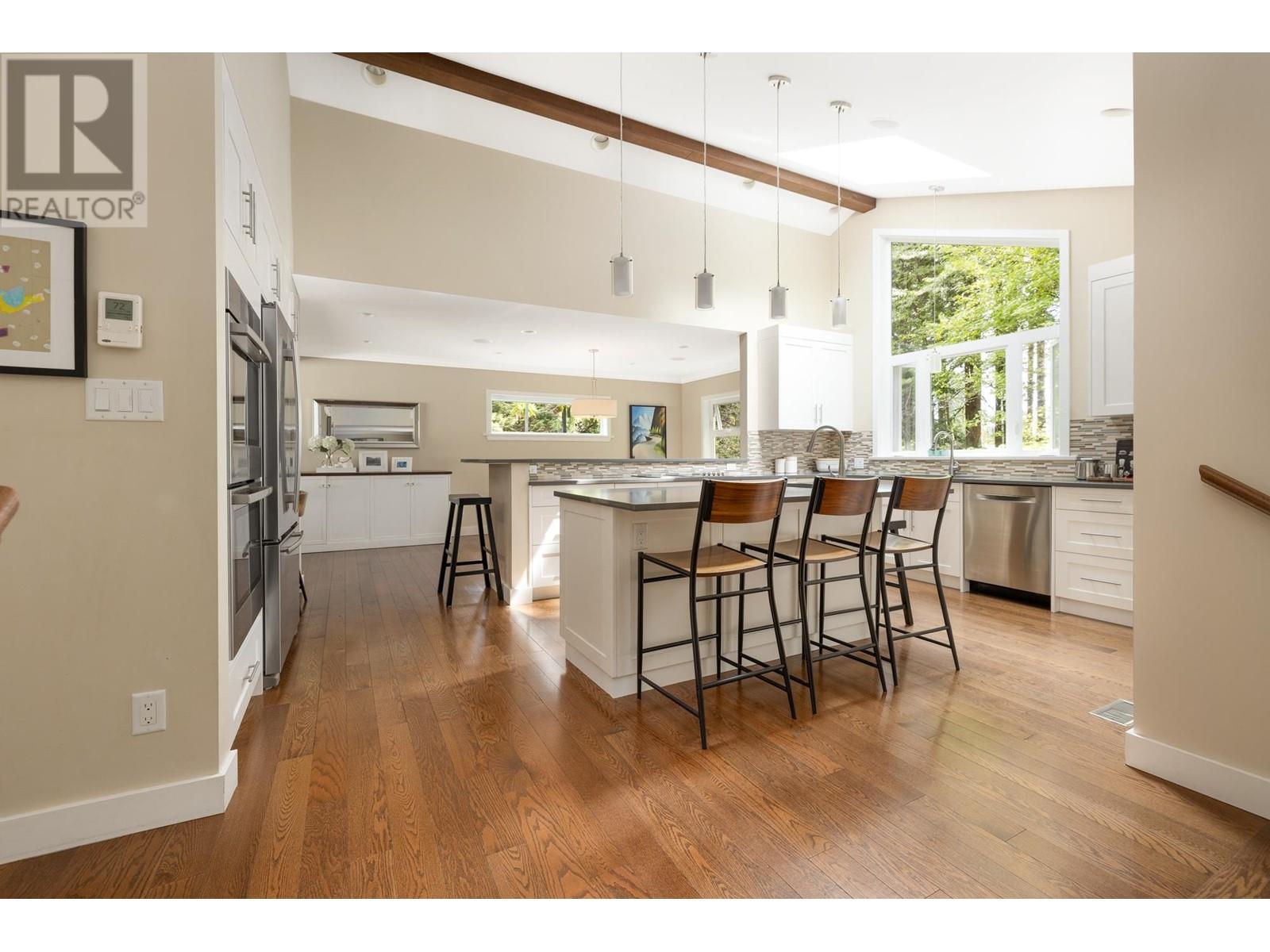 4671 UNDERWOOD PLACE, North Vancouver