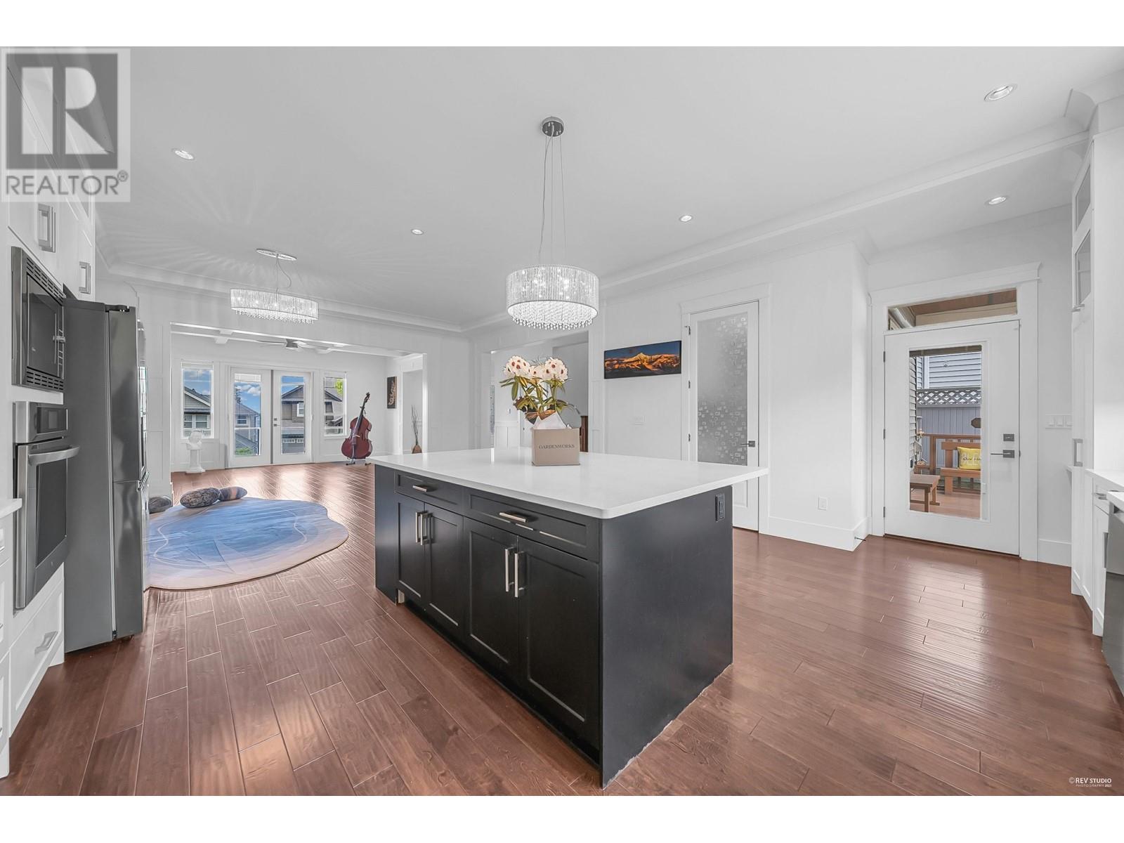3523 PRINCETON AVENUE, Coquitlam real estate listing R3000273