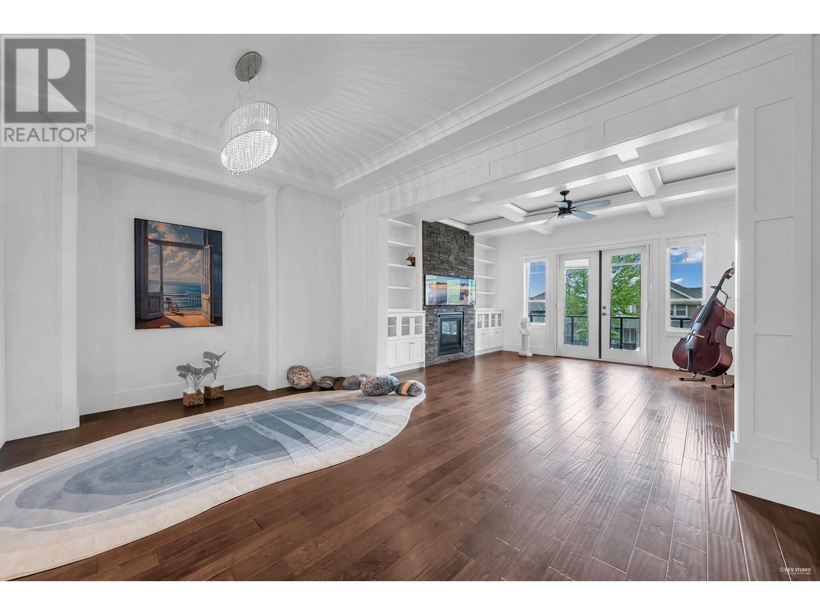 3523 PRINCETON AVENUE, Coquitlam real estate listing R3000273