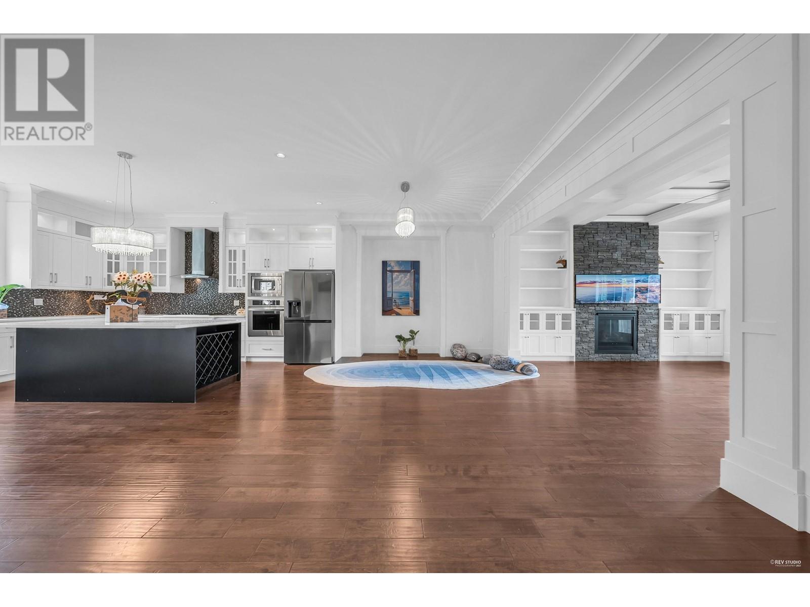 3523 PRINCETON AVENUE, Coquitlam real estate listing R3000273