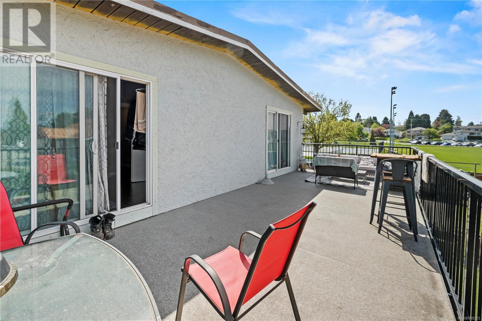  3430 Seaton Street, Saanich