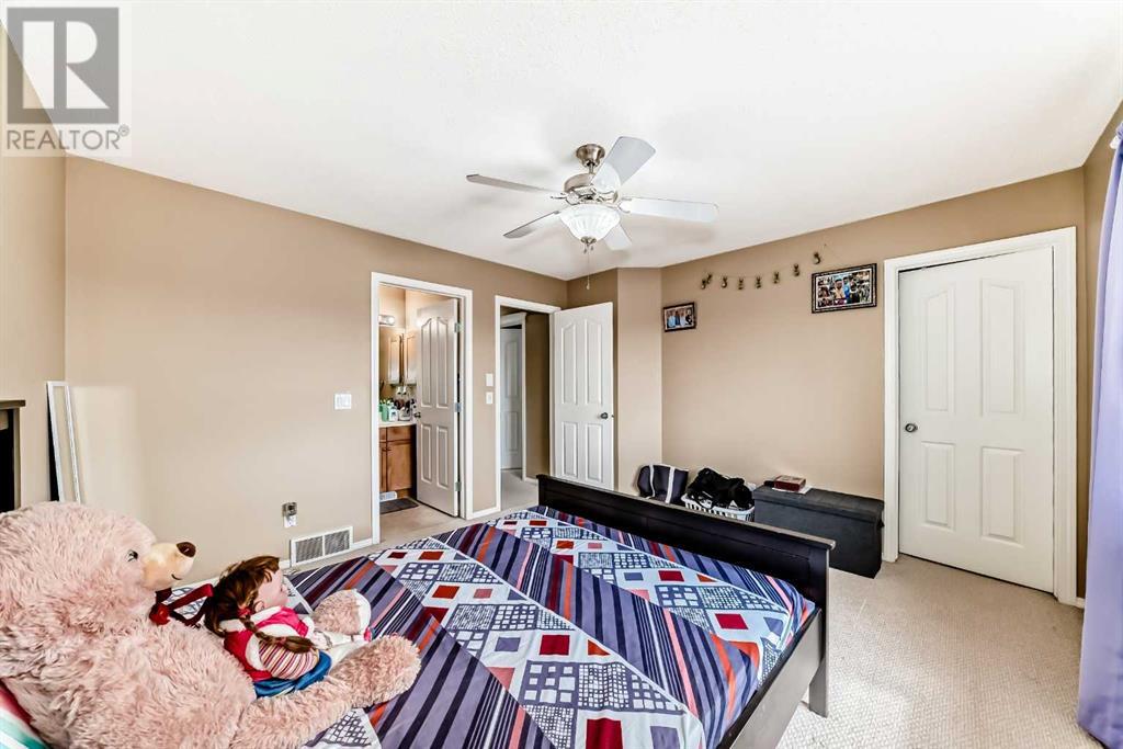 Single Family House for Sale in  Taralea Gardens NE Taradale Calgary 