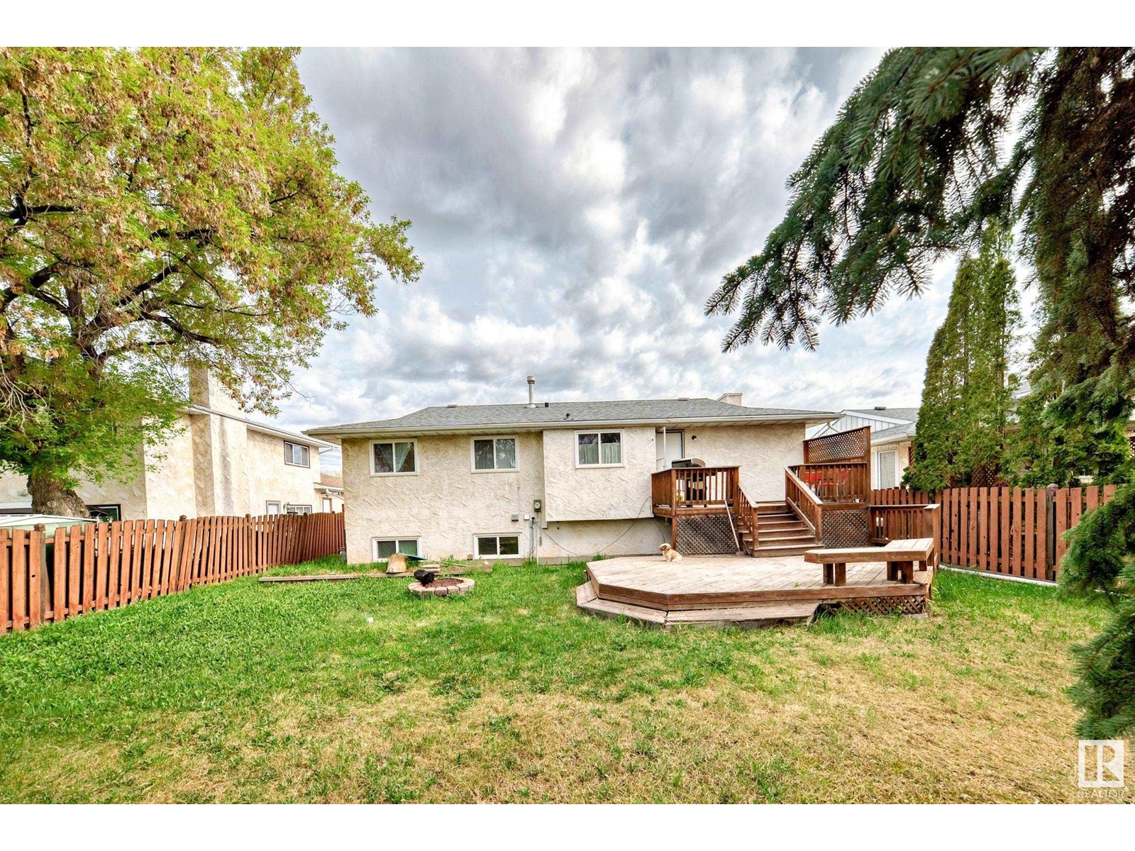 18623 62A AV NW, Edmonton