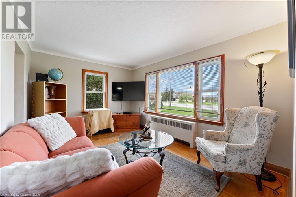 Photo 30 of 868 8 Highway, Hamilton ON