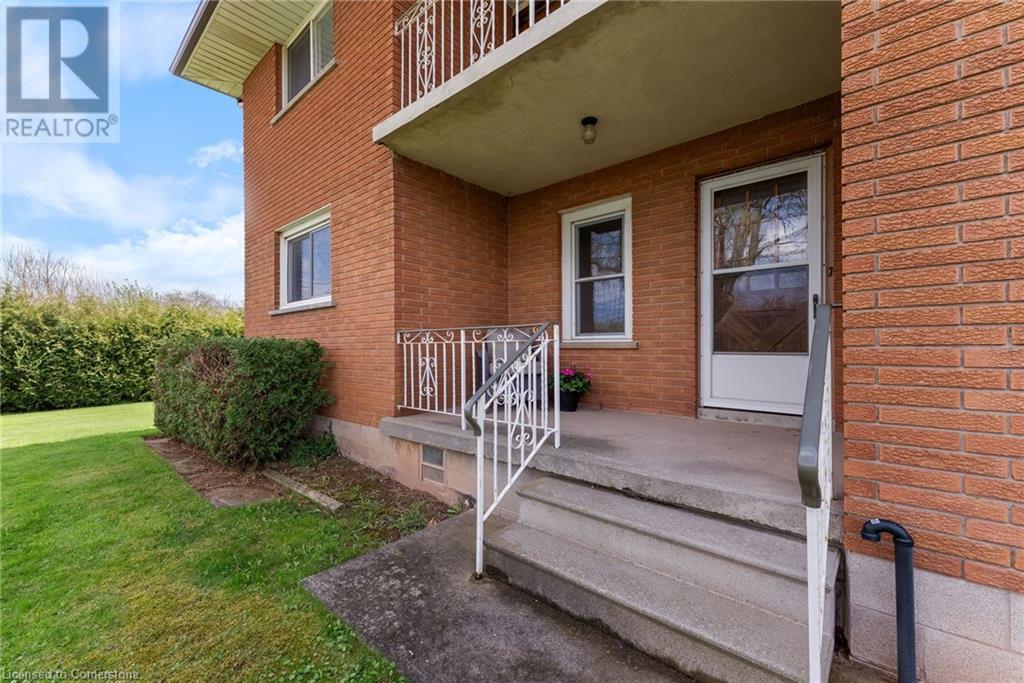 Photo 20 of 868 8 Highway, Hamilton ON