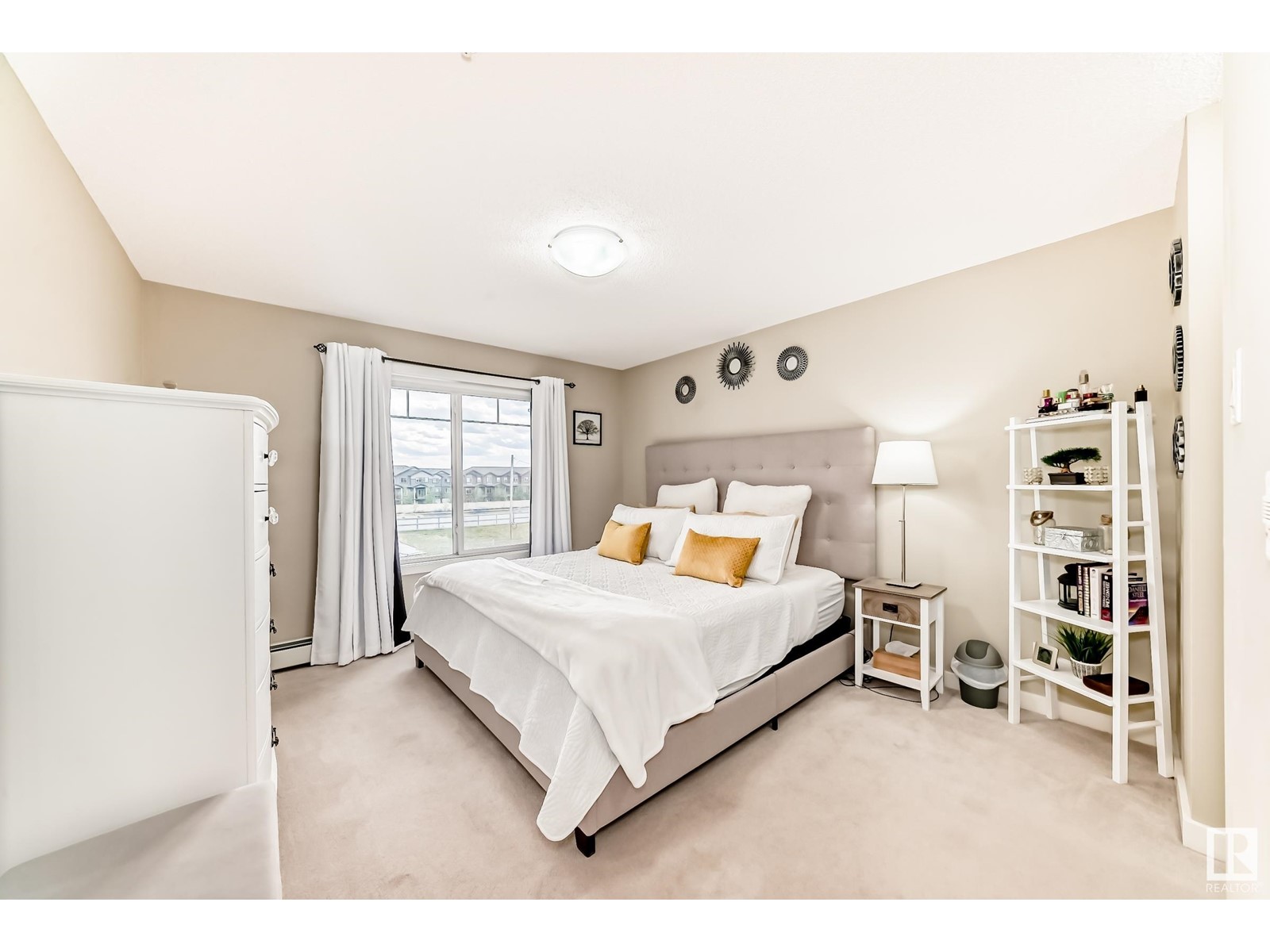 #306 4008 SAVARYN DR SW, Edmonton