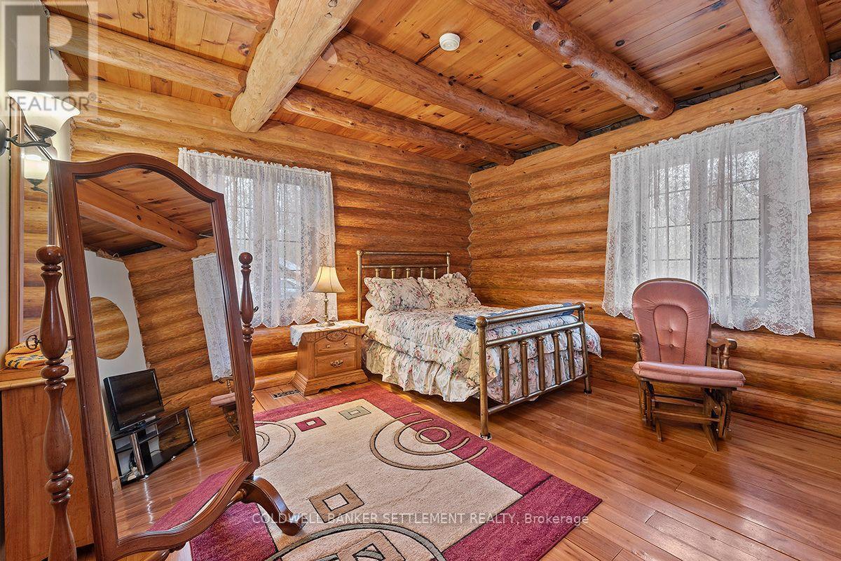 Photo 7 of 506 Holbrook Road, Montague ON