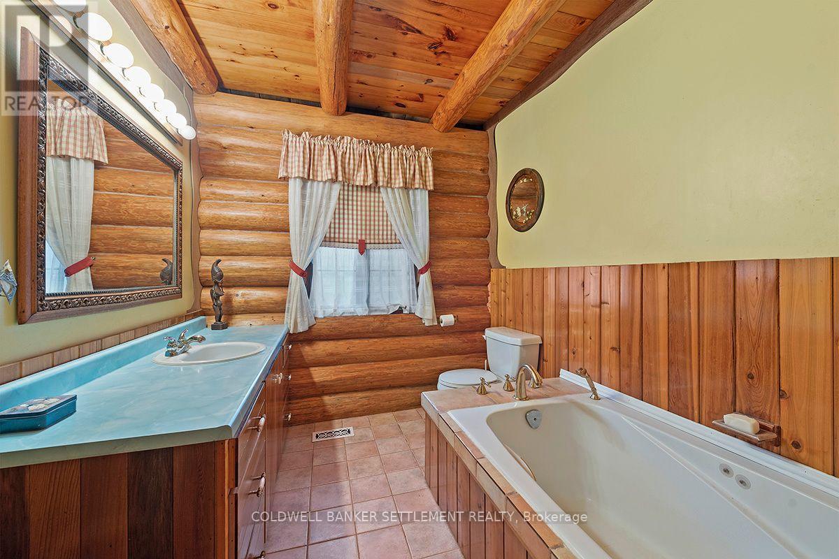 Photo 17 of 506 Holbrook Road, Montague ON