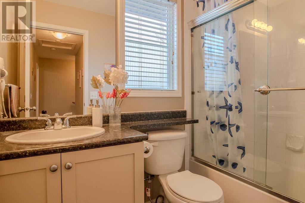 Single Family House for Sale in  Eversyde Common SW Evergreen Calgary 
