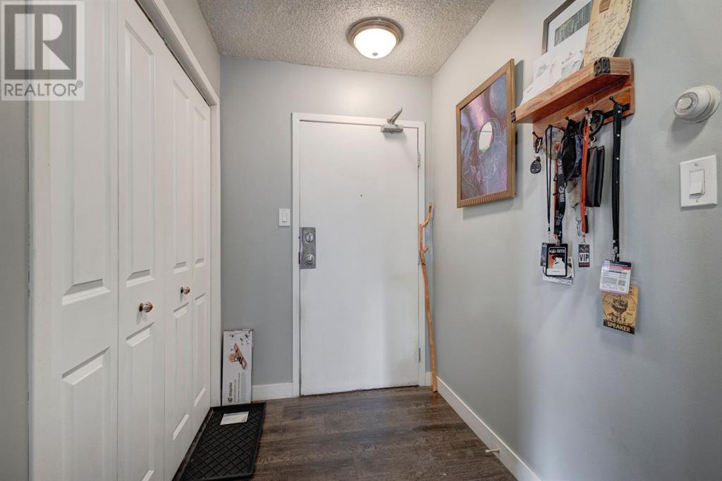 Single Family House for Sale in    Avenue SW Beltline Calgary 