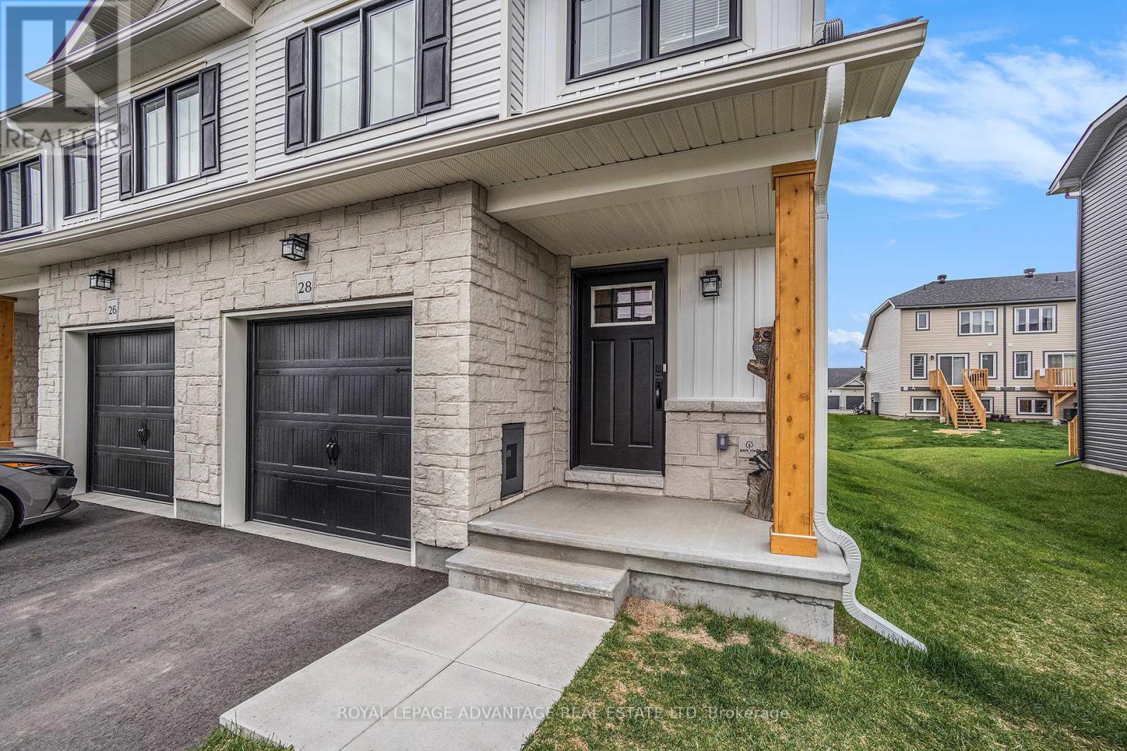 Photo 6 of 28 Margaret Graham Terrace, Smiths Falls ON