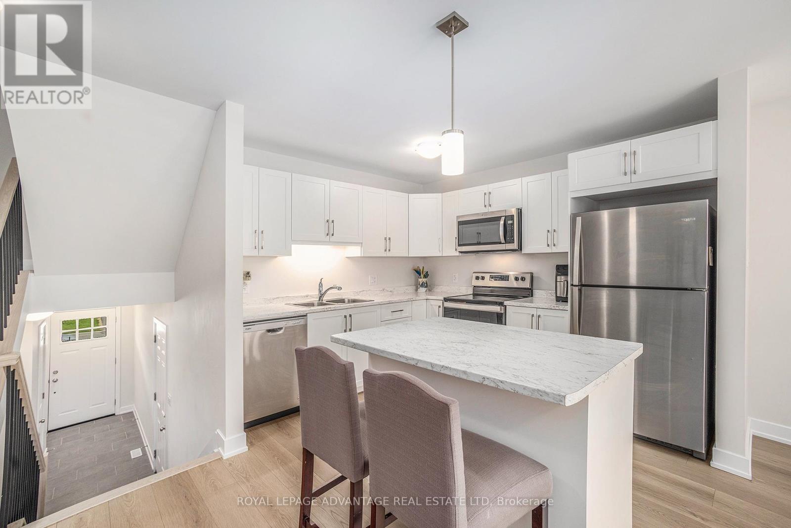 Photo 9 of 28 Margaret Graham Terrace, Smiths Falls ON