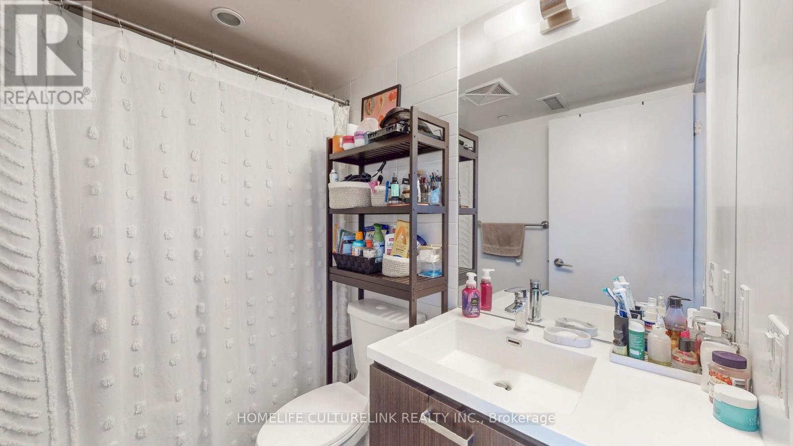 Photo 27 of 1501 125 Redpath Avenue, Toronto ON